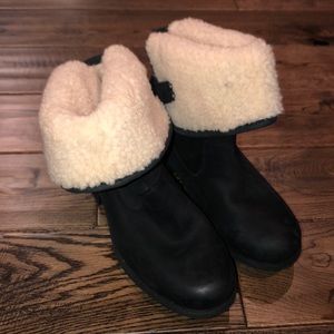 Ladies Leather Ugg Boots with Fleece Lining